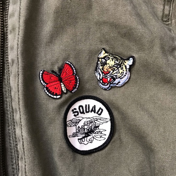 Jacket - Picture 2 of 3